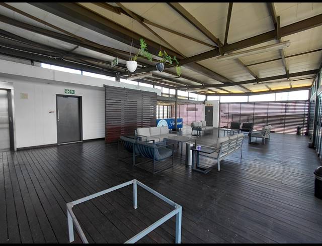 2,905M² OFFICE TO LET IN BRYANSTON